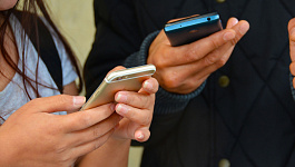 Оплата мобильных работникам: какие нужны документы?
