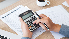 Вознаграждения по ГПД, выплачиваемые инофирмой, облагаются НДФЛ