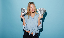 Надбавка за выслугу лет может не выплачиваться совместителям