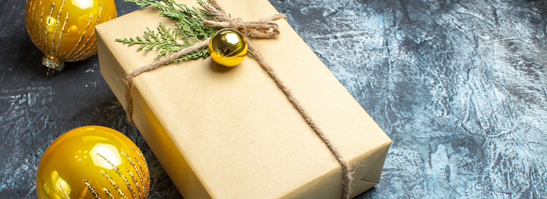 Как рассчитать НДФЛ c подарка сотруднику к Новому году?