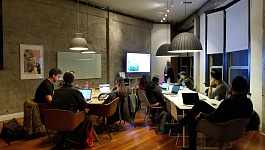 Расчет доли прибыли "обособки": включать ли в расходы на оплату труда страховые взносы?