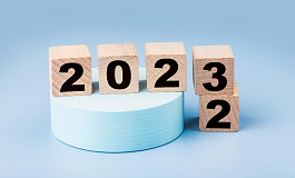         2023 