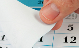 Учет отпускных, приходящихся на разные отчетные периоды