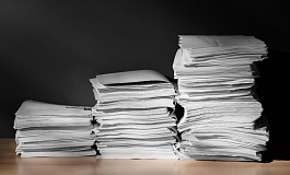 По каким основаниям суд может снизить   штраф за нарушение сроков сдачи ЕФС-1?