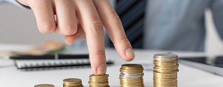 Когда работнику нужно доплатить до МРОТ в 2026 году и как оформить