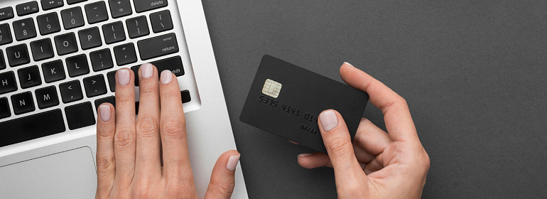 Совместитель перешел в основные работники. Как рассчитать отпускные?