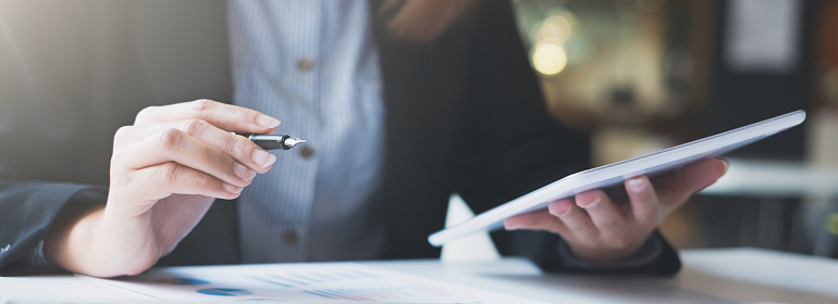 Как заполнить 6-НДФЛ за 2025 год, если зарплата за декабрь выплачена январе 2026 года?