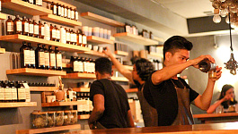 Накануне «майских». Правила оплаты труда в выходные и праздники