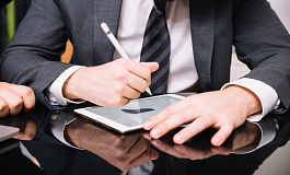 Отсутствие электронной подписи не основание для сдачи отчетности в СФР на бумаге